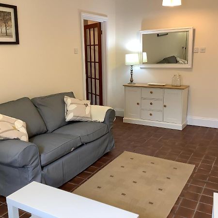 1 - Bed Ground Floor Apartment טנבי מראה חיצוני תמונה
