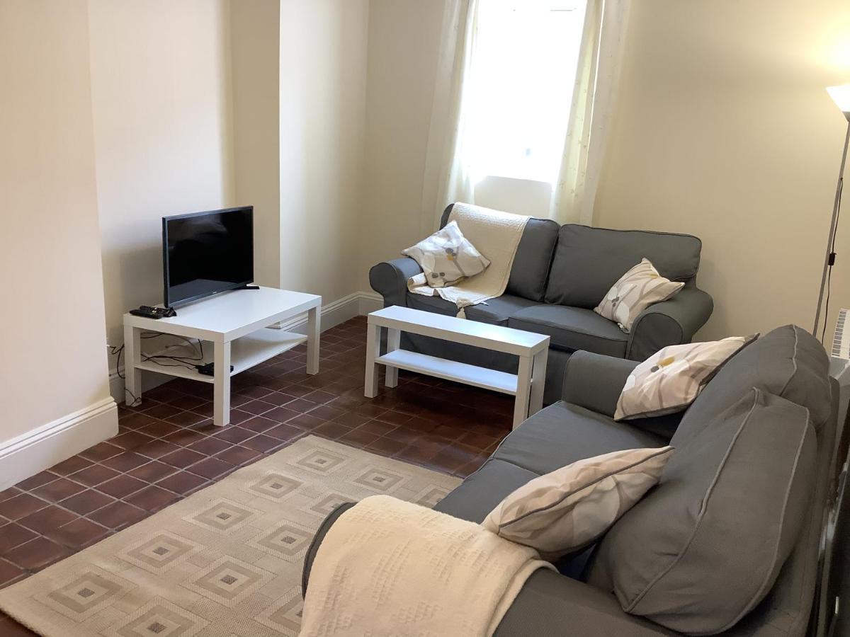 1 - Bed Ground Floor Apartment טנבי מראה חיצוני תמונה